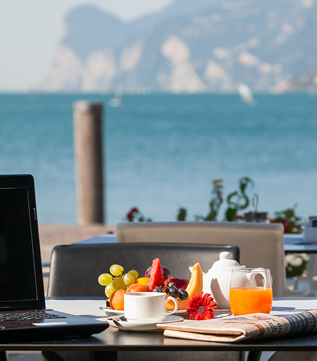 Vista colazione Hotel Lago di Garda